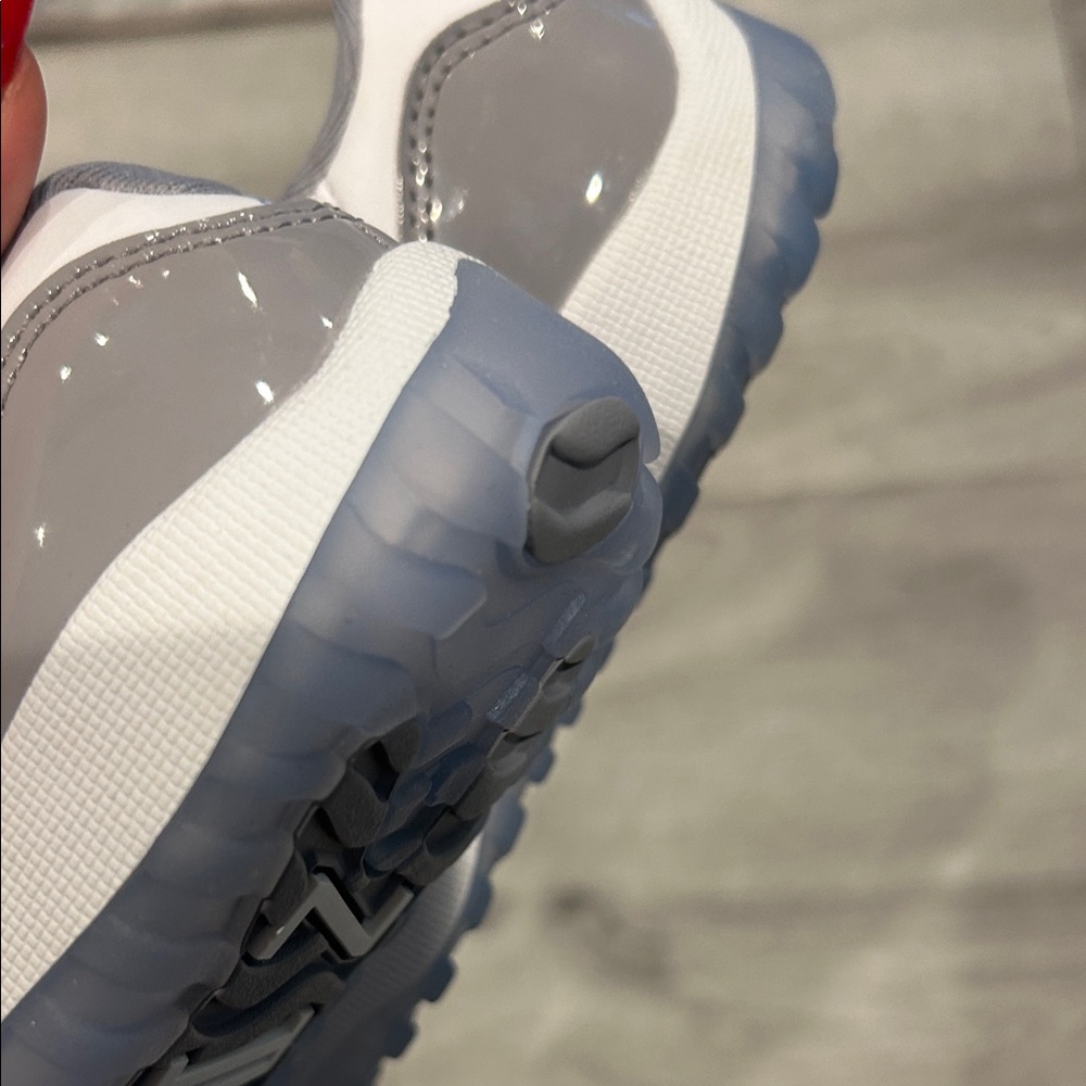 NWOT Nike Kids Air Jordan Retro 11 Low - Grey and White with Ice Blue Sole - Picture 13 of 13